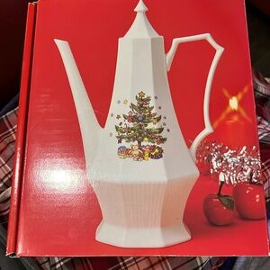 NIKKO vintage Christmas Time Coffee Pot